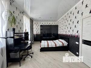 Дом 520м&sup2;, 3-этажный, на длительный срок, 