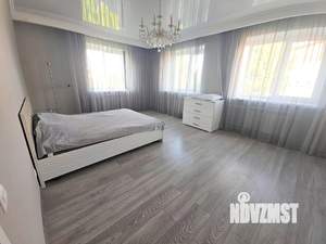 Дом 480м&sup2;, 3-этажный, посуточно, 