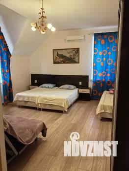 Дом 600м&sup2;, 3-этажный, посуточно, 