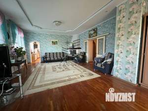 Дом 350м², 3-этажный, на длительный срок, 