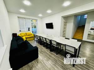 Дом 166м&sup2;, 2-этажный, посуточно, 