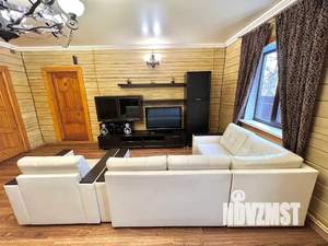 Дом 140м&sup2;, 2-этажный, посуточно, 