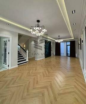 Дом 160м², 2-этажный, на длительный срок, 