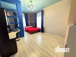 Дом 280м&sup2;, 3-этажный, на длительный срок, 