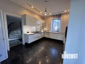 Дом 400м², 2-этажный, на длительный срок, 