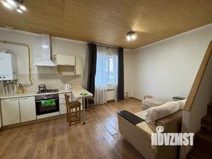 Таунхаус 150м², 2-этажный, на длительный срок, 