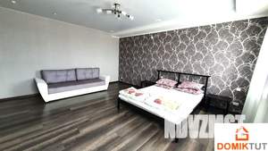 Дом 350м&sup2;, 2-этажный, посуточно, 