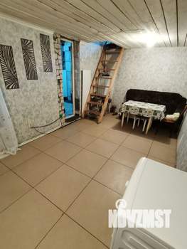 Дом 100м², 2-этажный, на длительный срок, 