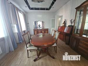 Дом 480м&sup2;, 3-этажный, посуточно, 