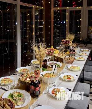 Дом 221м&sup2;, 2-этажный, посуточно, 