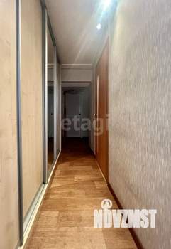Таунхаус 58м², 2-этажный, участок 6 сот.  