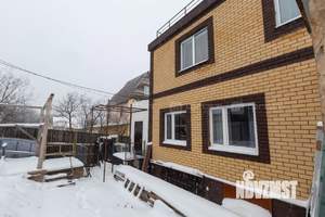 Дом 285м&sup2;, 2-этажный, участок 6 сот.  