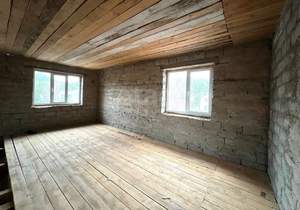 Дом 185м&sup2;, 3-этажный, участок 5 сот.  