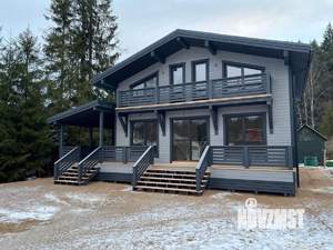 Дом 130000м&sup2;, 2-этажный, участок 7 сот.  