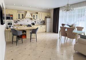 Дом 291м², 1-этажный, участок 7 сот.  