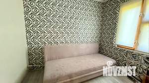Дом 50м², 2-этажный, участок 6 сот.  