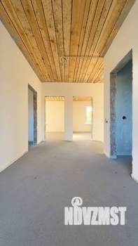 Коттедж 140м&sup2;, 2-этажный, участок 8 сот.  