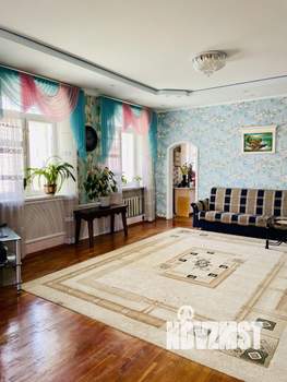 Дом 265м², 3-этажный, участок 7 сот.  