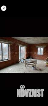 Дом 158м&sup2;, 2-этажный, участок 10 сот.  