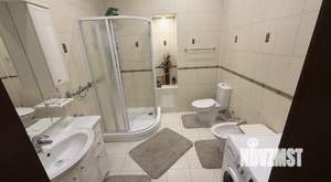 Коттедж 549м&sup2;, 3-этажный, участок 10 сот.  