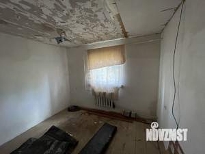 Дом 948м&sup2;, 2-этажный, участок 10 сот.  