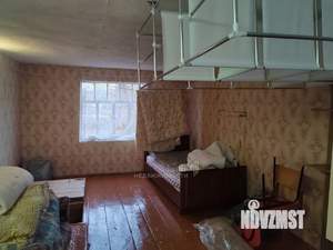 Дом 50м&sup2;, 2-этажный, участок 4 сот.  