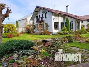 Дом 236м&sup2;, 3-этажный, участок 8 сот.  