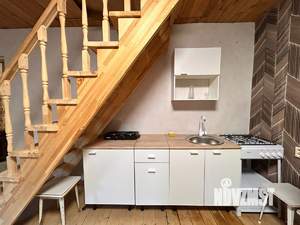 Дом 40м², 2-этажный, участок 6 сот.  