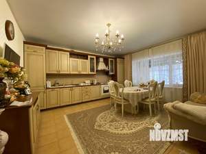 Таунхаус 124м², 3-этажный, участок 1 сот.  