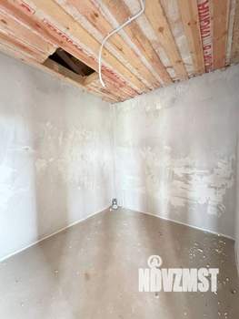 Коттедж 200м², 2-этажный, участок 6 сот.  