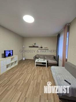 Дом 110м&sup2;, 2-этажный, участок 7 сот.  