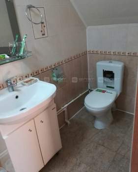 Дом 427м&sup2;, 2-этажный, участок 0 сот.  