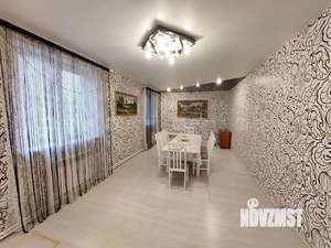 Дом 200м&sup2;, 1-этажный, участок 5 сот.  