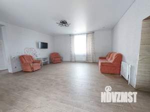Дом 200м², 2-этажный, участок 8 сот.  