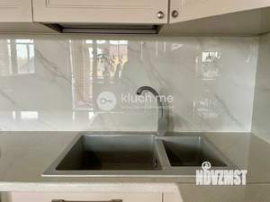 Дом 295м&sup2;, 2-этажный, участок 10 сот.  