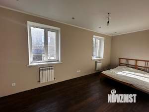 Дом 184м&sup2;, 2-этажный, участок 11 сот.  