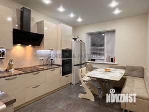 Дом 94м², 2-этажный, участок 4 сот.  