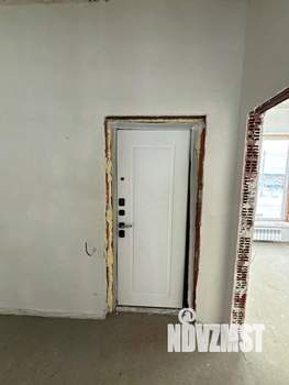 Коттедж 195м&sup2;, 2-этажный, участок 9 сот.  