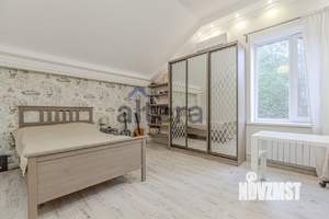 Дом 224м², 2-этажный, участок 5 сот.  