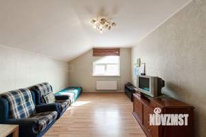 Дом 201м², 2-этажный, участок 10 сот.  