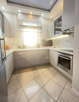 Дом 236м&sup2;, 2-этажный, участок 771 сот.  