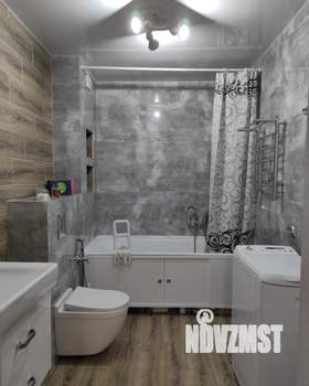 Коттедж 106м&sup2;, 2-этажный, участок 4 сот.  