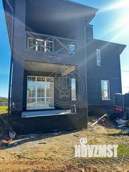 Коттедж 183м&sup2;, 2-этажный, участок 6 сот.  