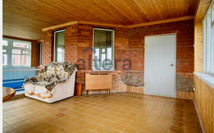 Дом 337м&sup2;, 2-этажный, участок 6 сот.  