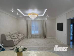 Дом 195м², 2-этажный, участок 8 сот.  