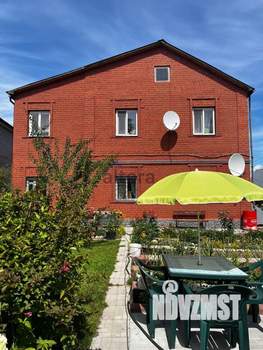 Коттедж 244м², 2-этажный, участок 10 сот.  