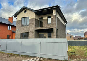 Дом 140м², 2-этажный, участок 4 сот.  