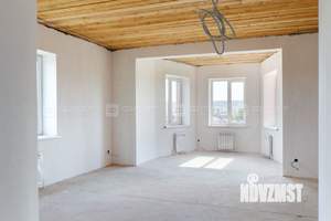 Дом 215м², 2-этажный, участок 13 сот.  