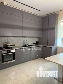 Дом 218м&sup2;, 2-этажный, участок 5 сот.  