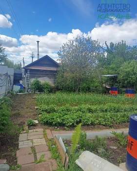 Дом 50м&sup2;, 2-этажный, участок 8 сот.  